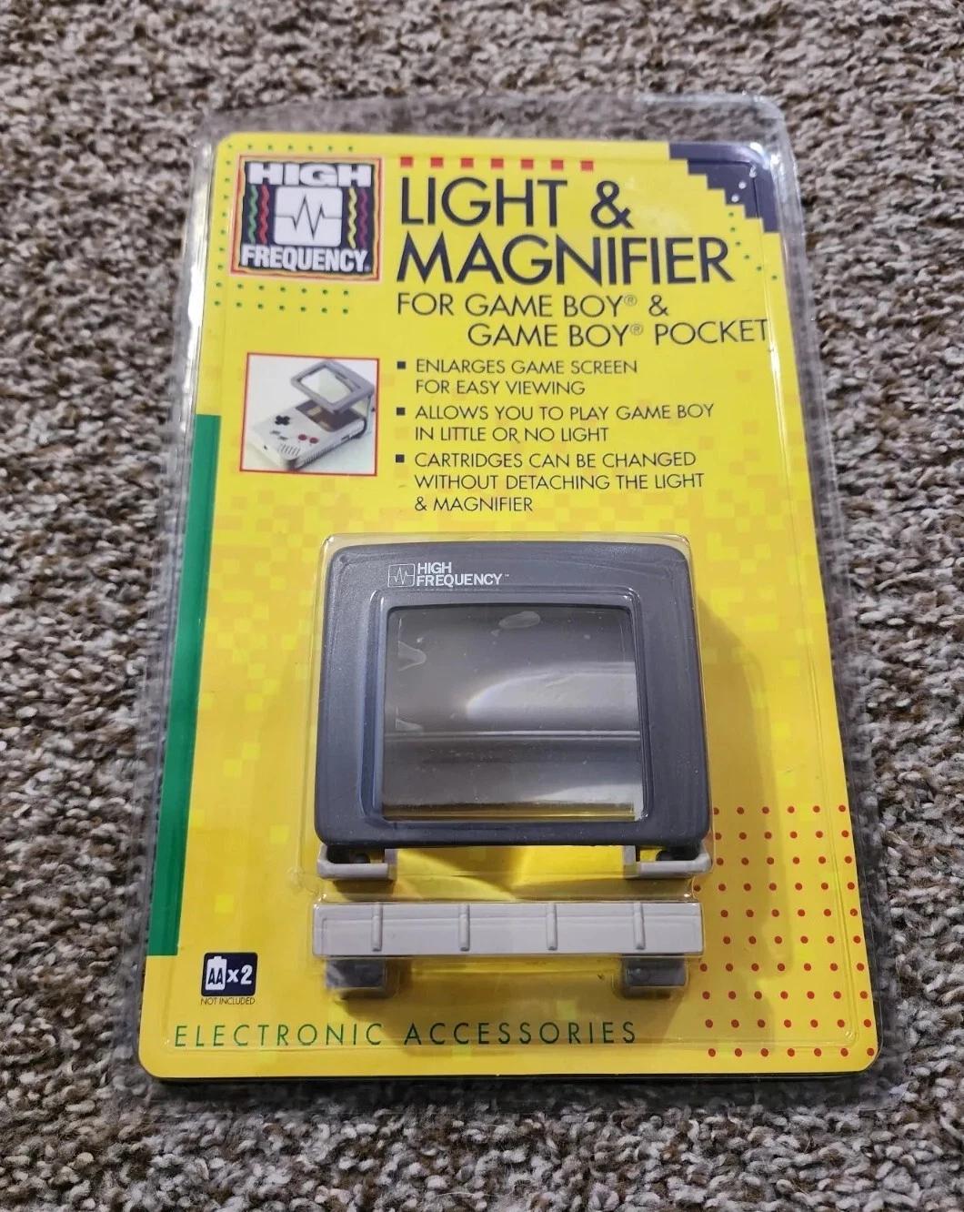 High Frequency Game Boy Light & Magnifier - GameBoy