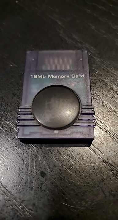 16MB Memory Card Hip Gear - Gamecube