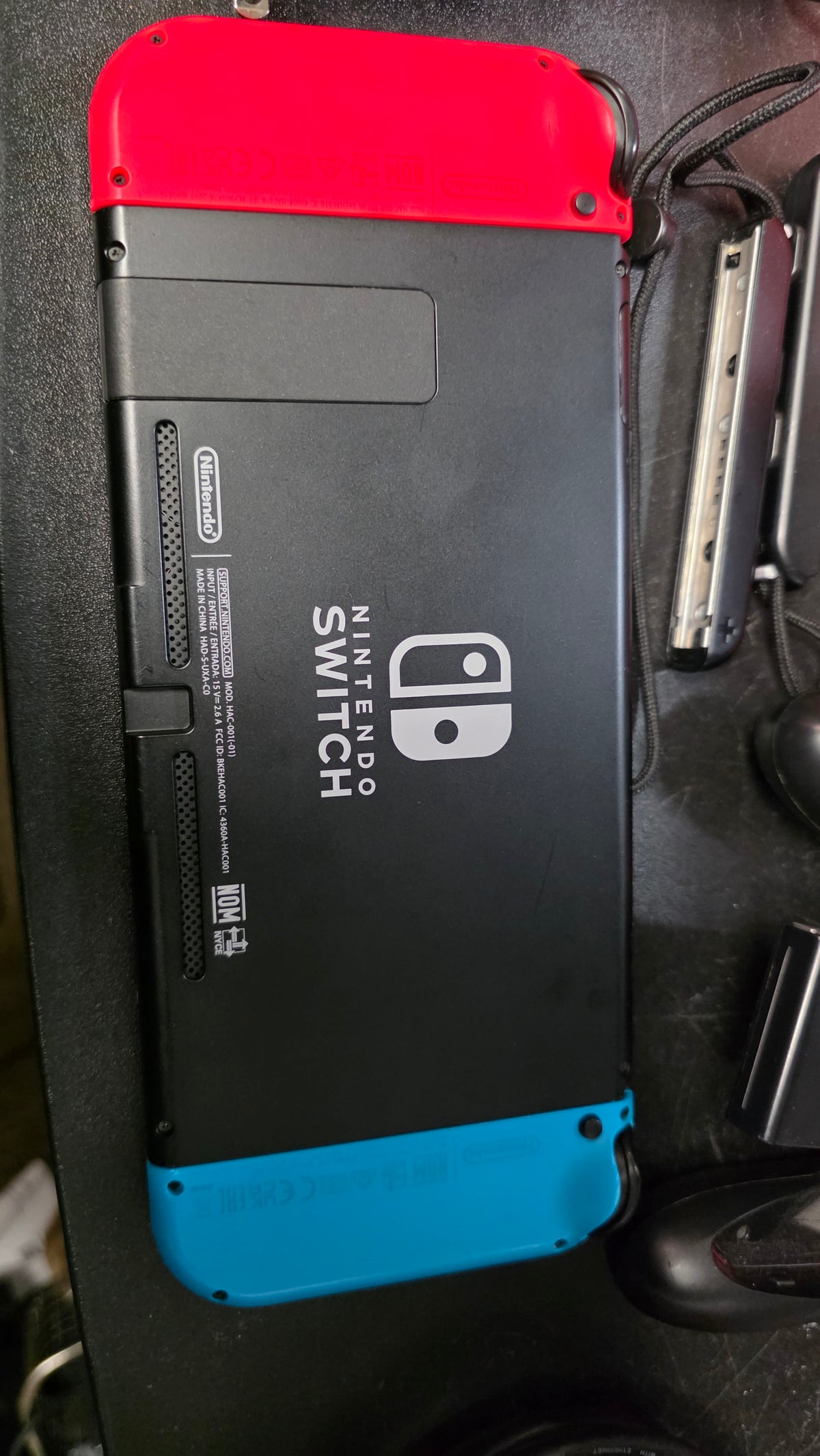 Nintendo Switch with Blue and Red Joy-con [Version 2]